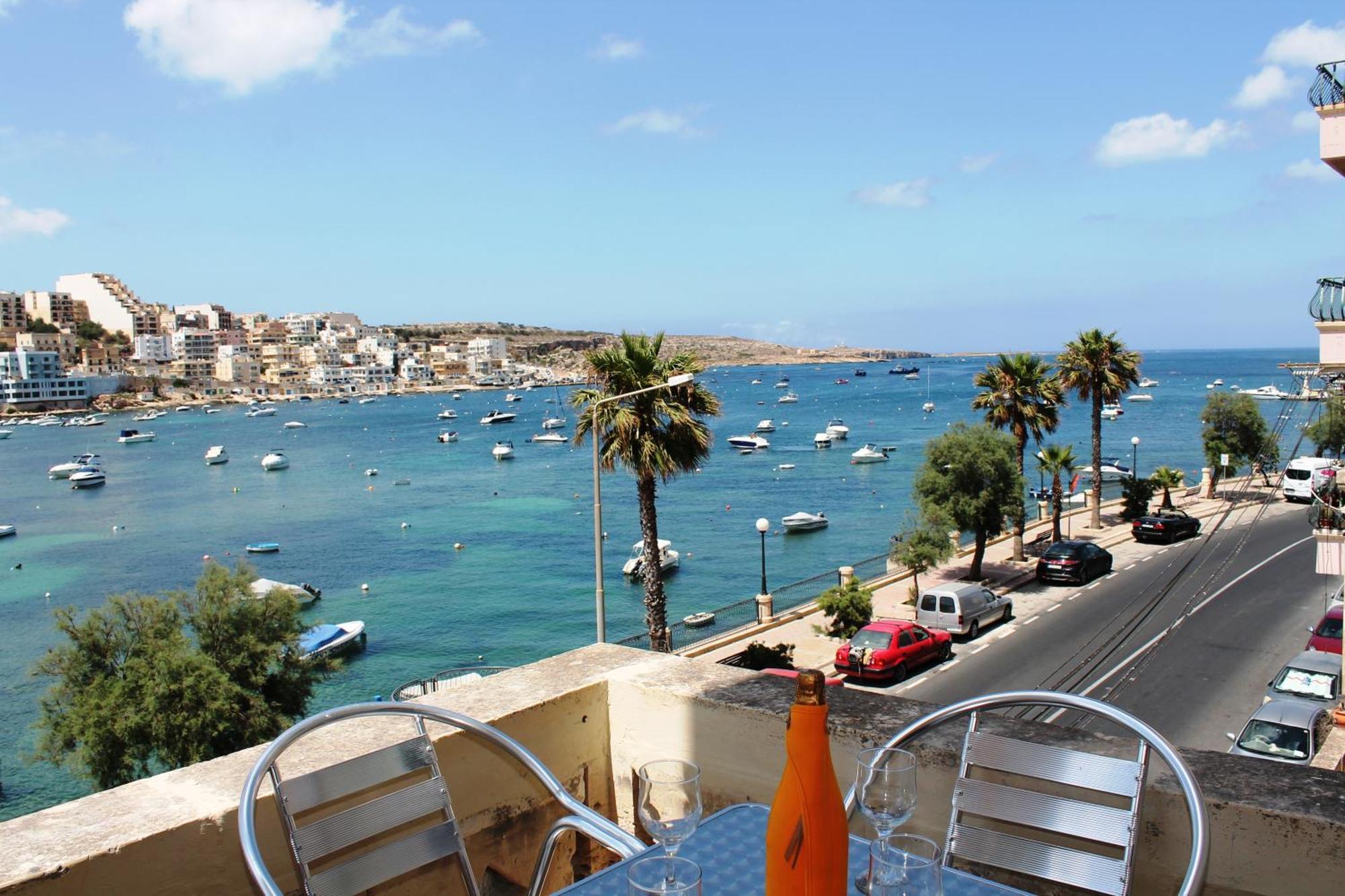 Blue Harbour 2 Bedroom Seafront Apartments With Stunning Seaviews - By Getawaysmalta St. Paul's Bay Exterior foto