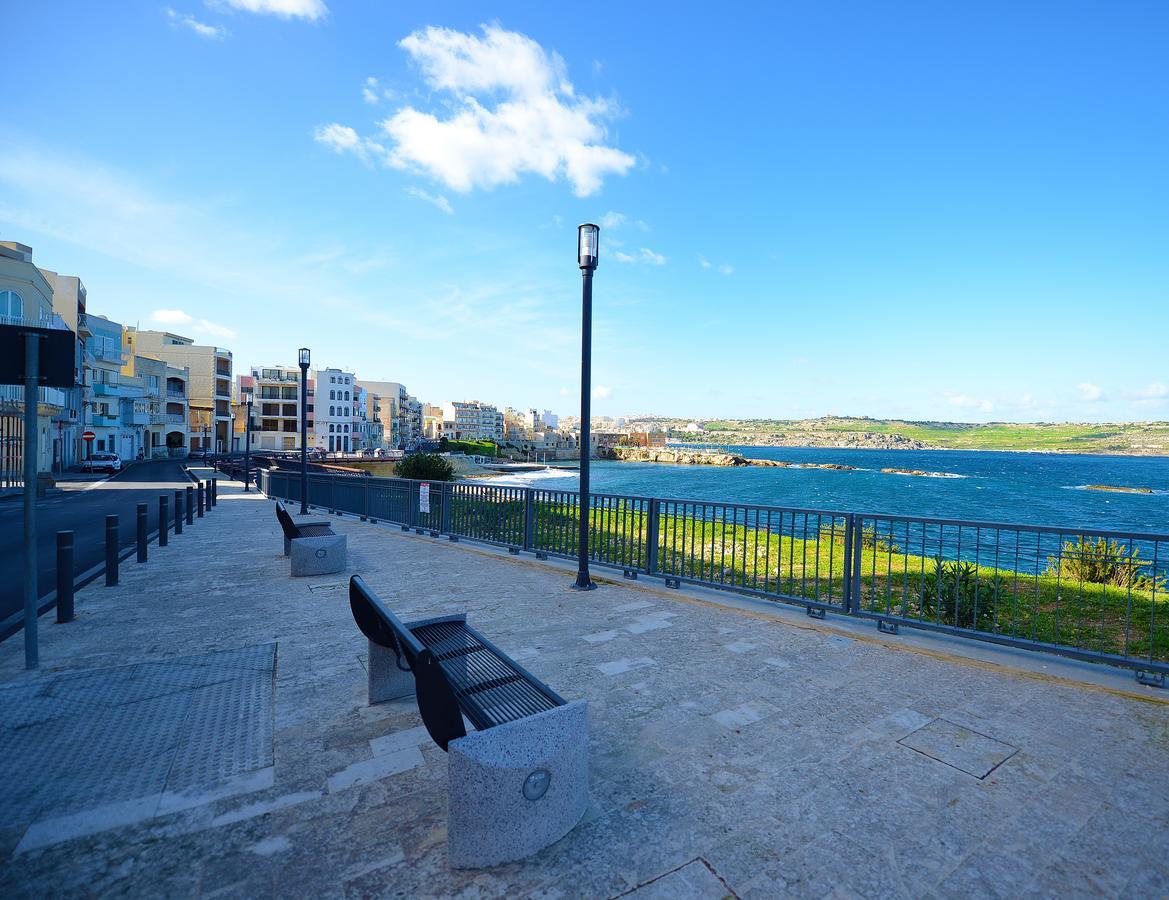 Blue Harbour 2 Bedroom Seafront Apartments With Stunning Seaviews - By Getawaysmalta St. Paul's Bay Exterior foto